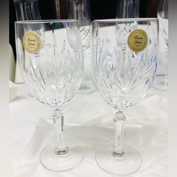 HIGHLIGHTS 2 CRYSTAL PRINCESS HOUSE WINE GLASSES BRAND NEW WITH TAGS - Picture 3 of 16